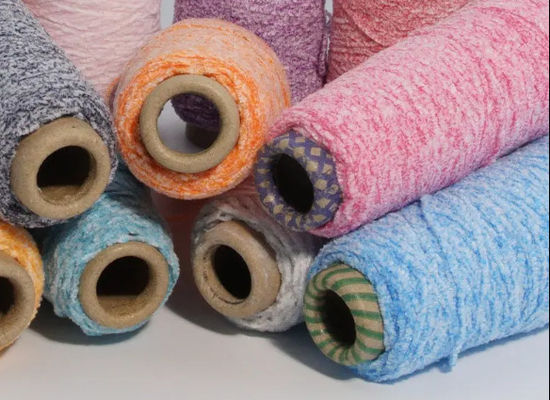 Dos colores mezclados de hilo de chenilia de color grueso teñido 50% poliéster 50% algodón mezclado punto blanco