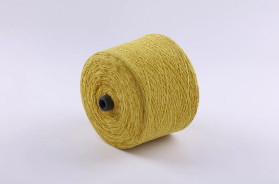 Yarn de poliéster de lujo colorido para tejer Anti-bacterias Anti-pilling