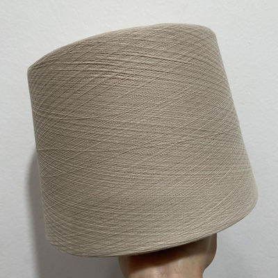 Fabricación textil y de tejidos 100 Hilados de poliéster con uniformidad