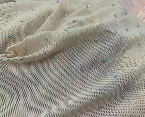 Cuatro lados de malla de poliéster blanco elástico planchar hilo de diamante tridimensional colorido ropa de escenario