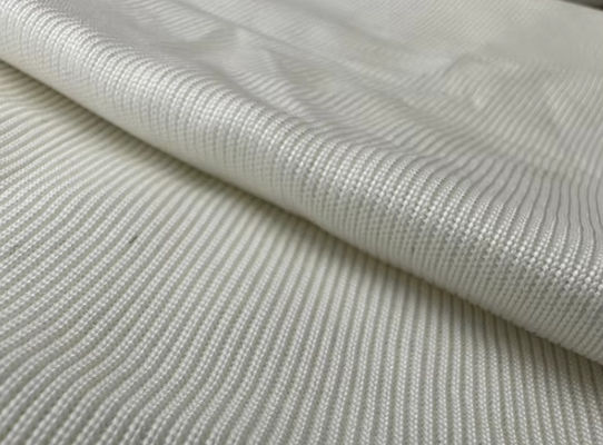Cubiertas de fibra de diamante blanco resistentes al desgaste HPPE Poliéster Spandex Precortes Resistentes al corte